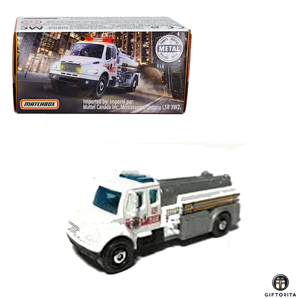 MATCHBOX ( BOX) P00016 – Freightliner M2 106
