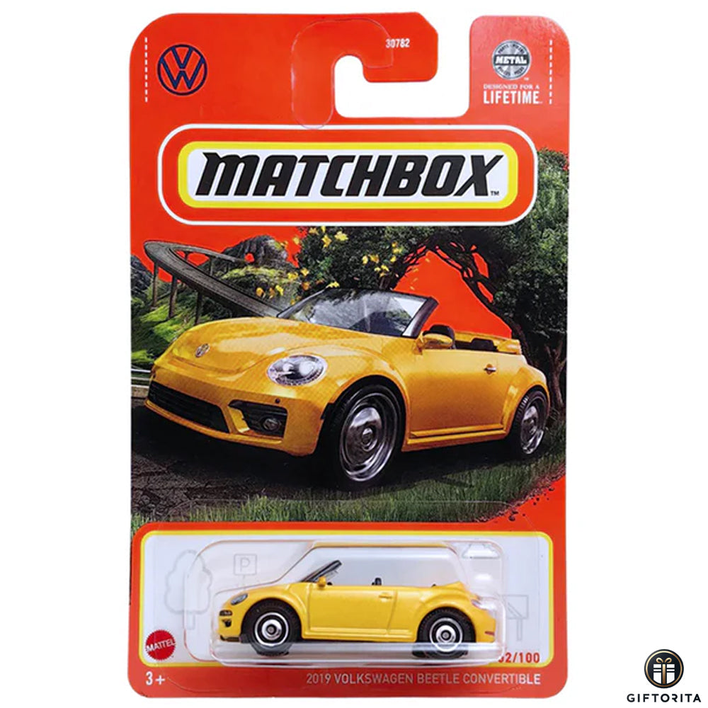 Matchbox Regular Card P00015 – 2019 VOLKSWAGEN BEETLE CONVERTIBLE – 52/100 – GOLDEN