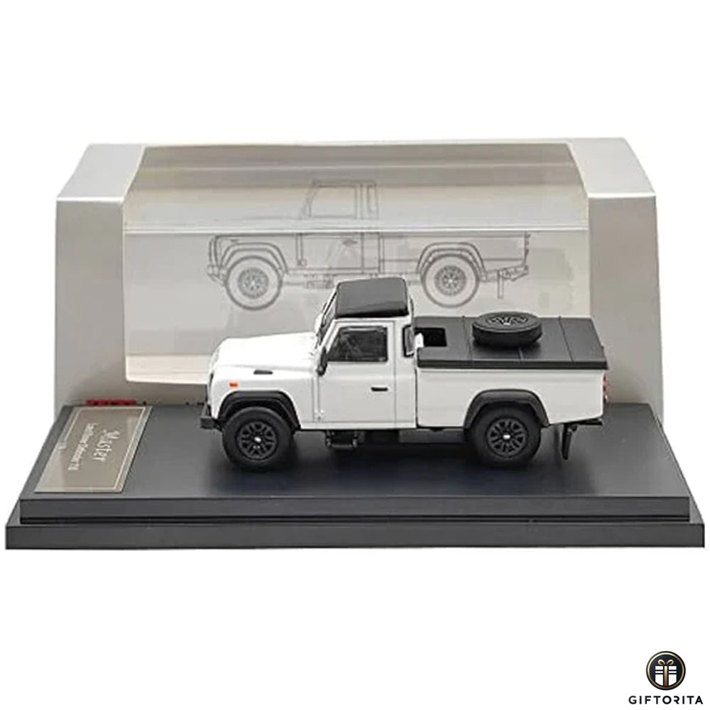 MASTER 1:64 Die Cast (P00078) – LAND ROVER DEFENDER 110- WHITE PICKUP