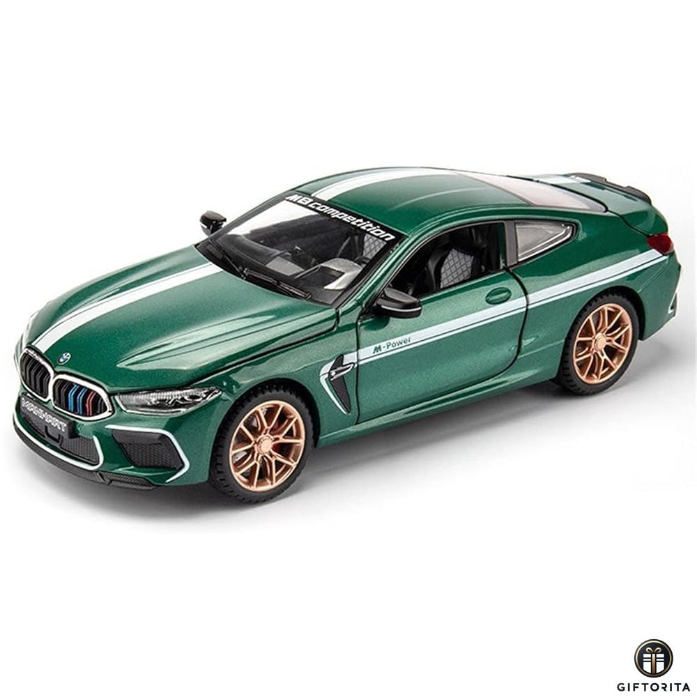 Die Cast 1:24 – MINIAUTO (P01677) - BMW M8 Manhart - Green - Model Car with Disply Case