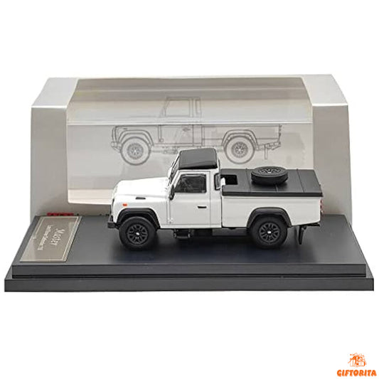 MASTER 1:64 Die Cast (P00078) – LAND ROVER DEFENDER 110- WHITE PICKUP