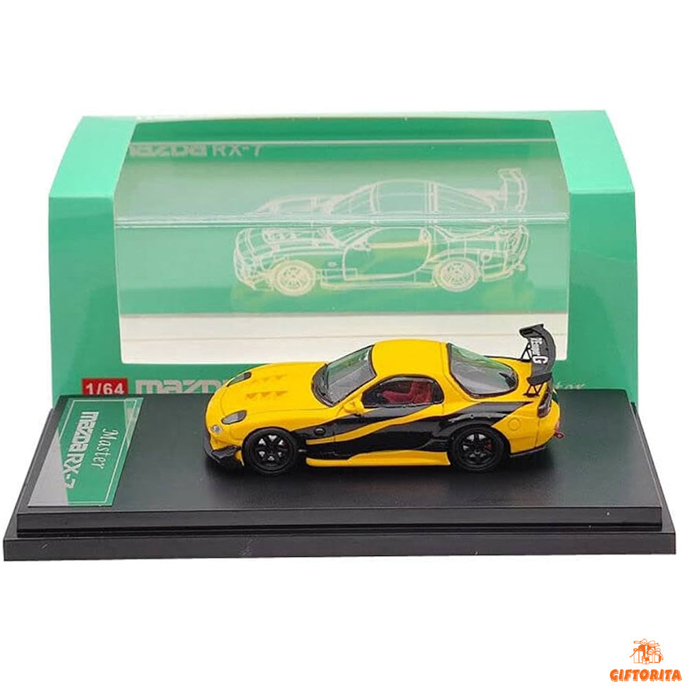 MASTER 1:64 Die Cast (P00078) – Mazda RX-7 (Yellow – lines)