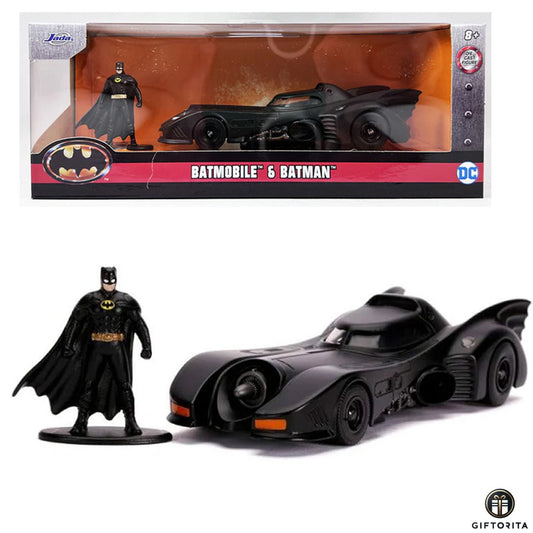 Die Cast 1:32 (P01616) – DC – Batmobile & Batman