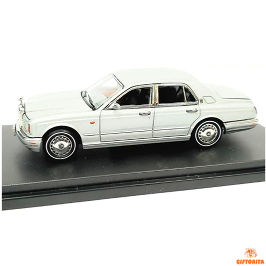 GFCC 1:64 Die Cast (P00090) – 1998 Rolls Royce Silver Seraph (SILVER)