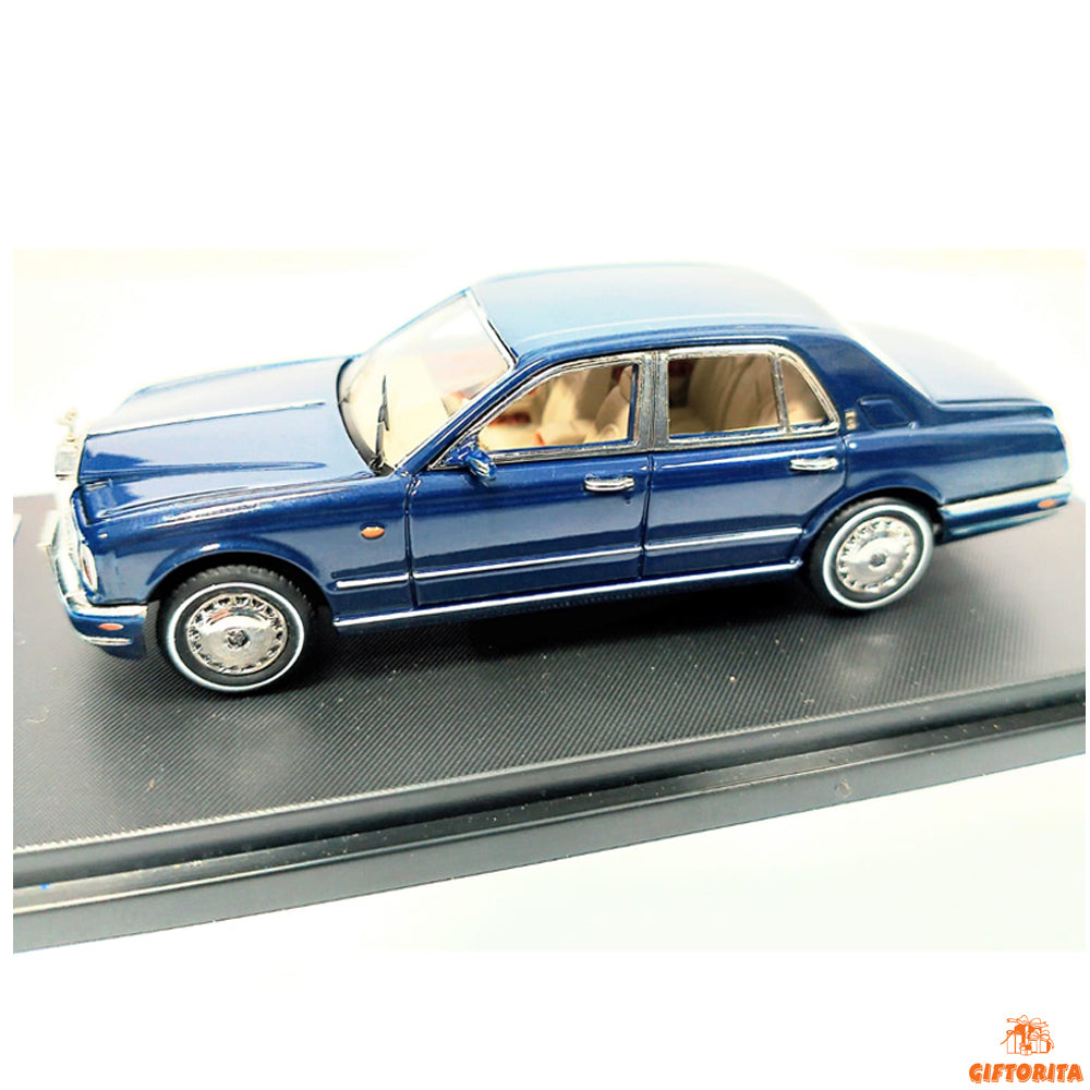 GFCC 1:64 Die Cast (P00090) – 1998 Rolls Royce Silver Seraph (BLUE)