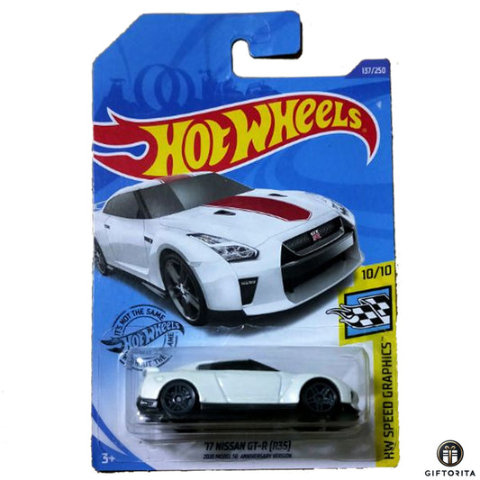 Hot Wheels Regular Nissan - 17 Nissan Gt-R [R35] - 10/10 & 137/250 - White