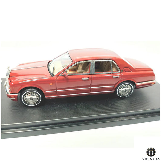 GFCC 1:64 Die Cast (P00090) – 1998 Rolls Royce Silver Seraph (RED)