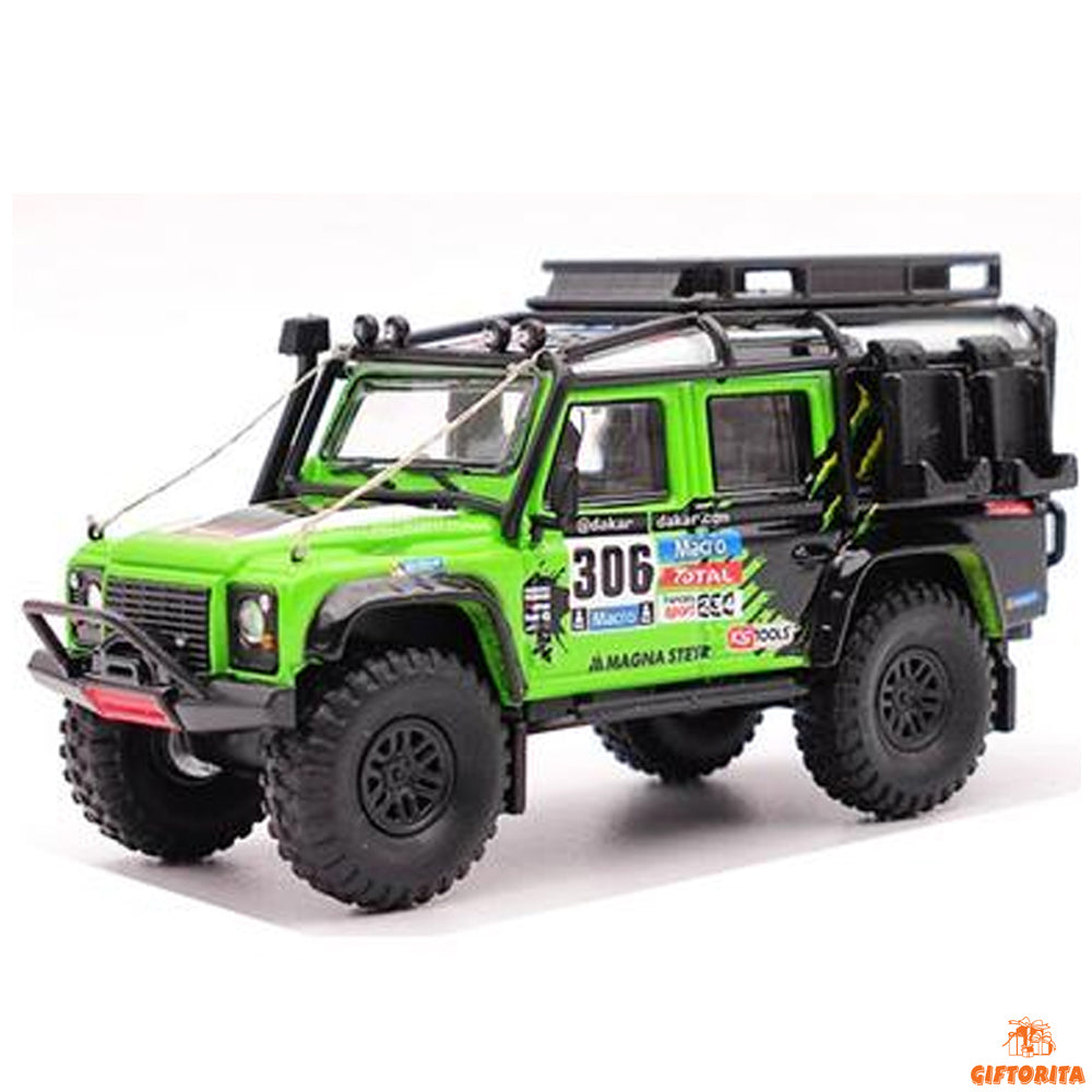 MASTER 1:64 Die Cast (P00078) – LAND ROVER DEFENDER 110 – MACRO TOTAL- GREENBLACK