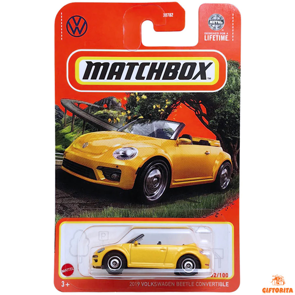 Matchbox Regular Card P00015 –2019 VOLKSWAGEN BEETLE CONVERTIBLE – 52/100 – GOLDEN