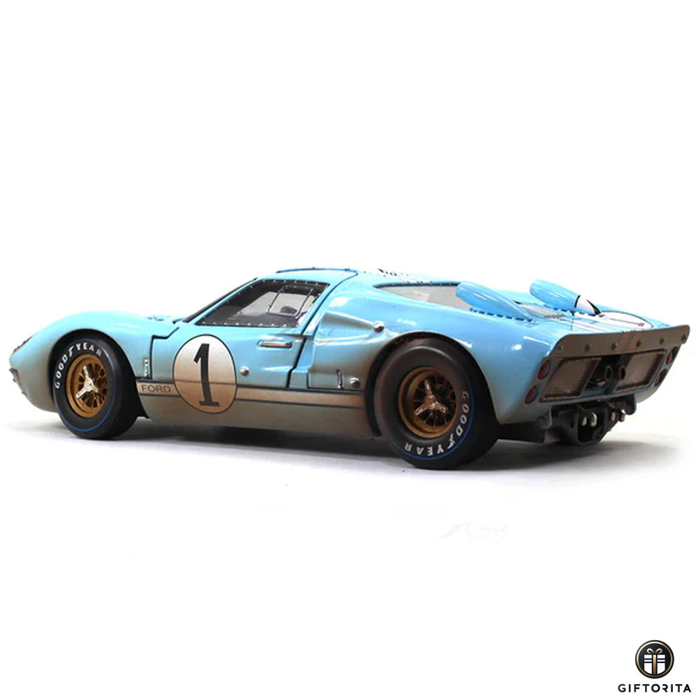 Die Cast 1:18 - ACME - 1966 Ford GT-40 MK II Le Mans Gulf After the Race (P01668)