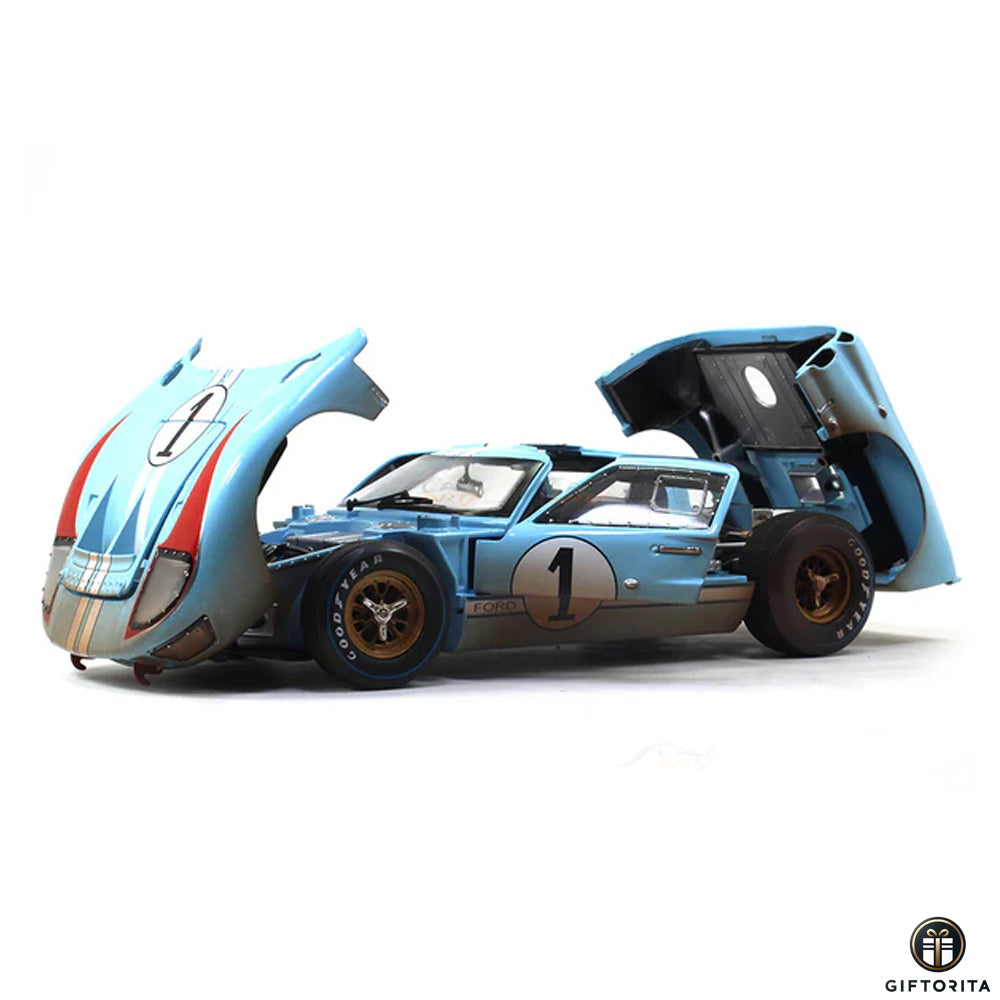 Die Cast 1:18 - ACME - 1966 Ford GT-40 MK II Le Mans Gulf After the Race (P01668)