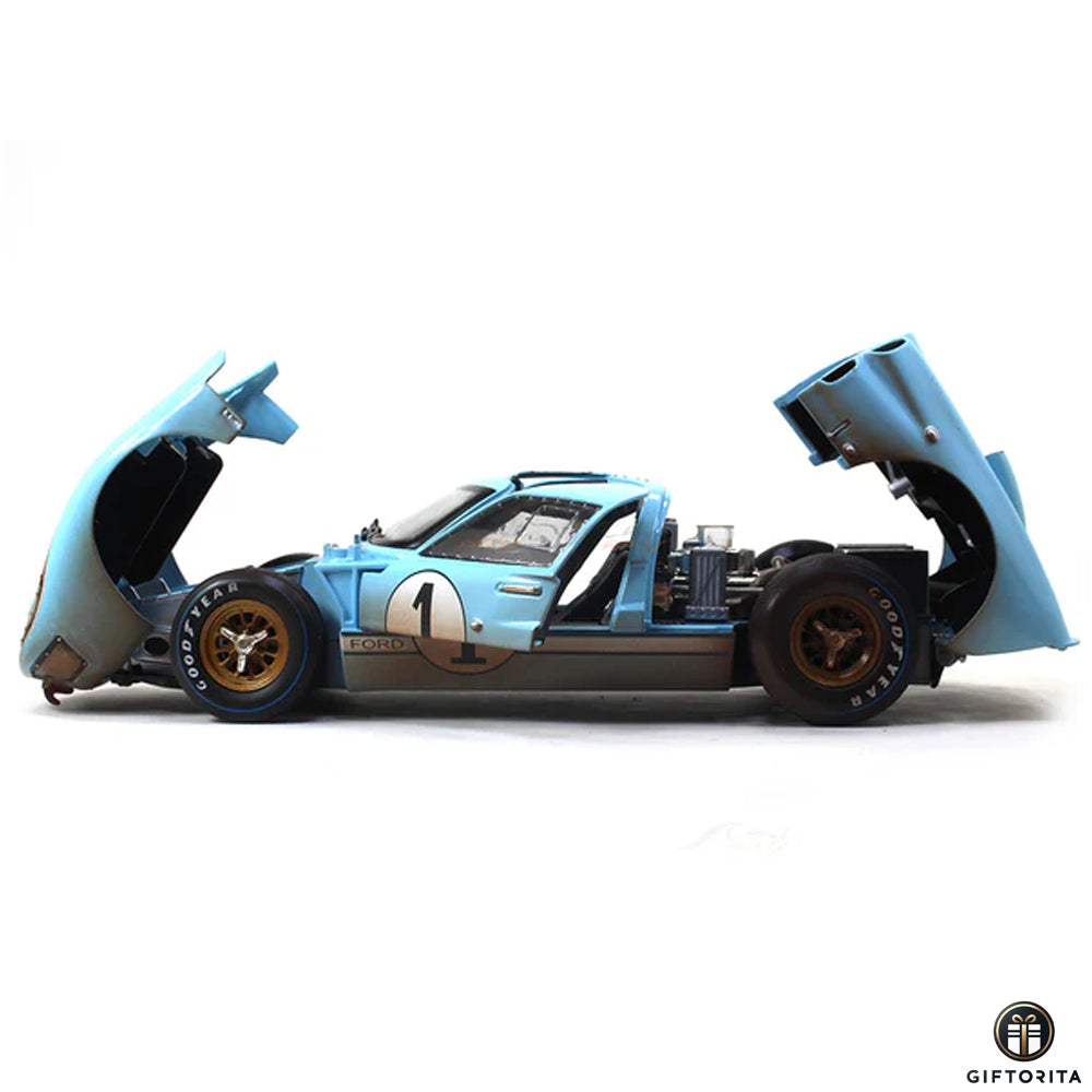 Die Cast 1:18 - ACME - 1966 Ford GT-40 MK II Le Mans Gulf After the Race (P01668)