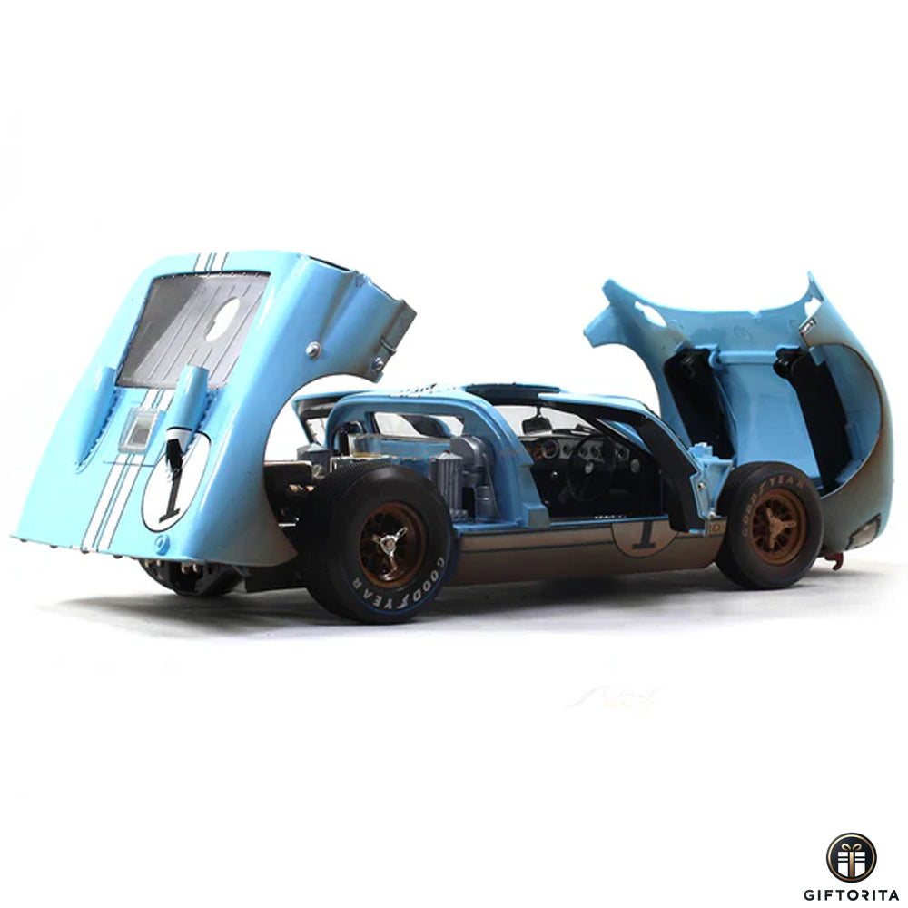 Die Cast 1:18 - ACME - 1966 Ford GT-40 MK II Le Mans Gulf After the Race (P01668)