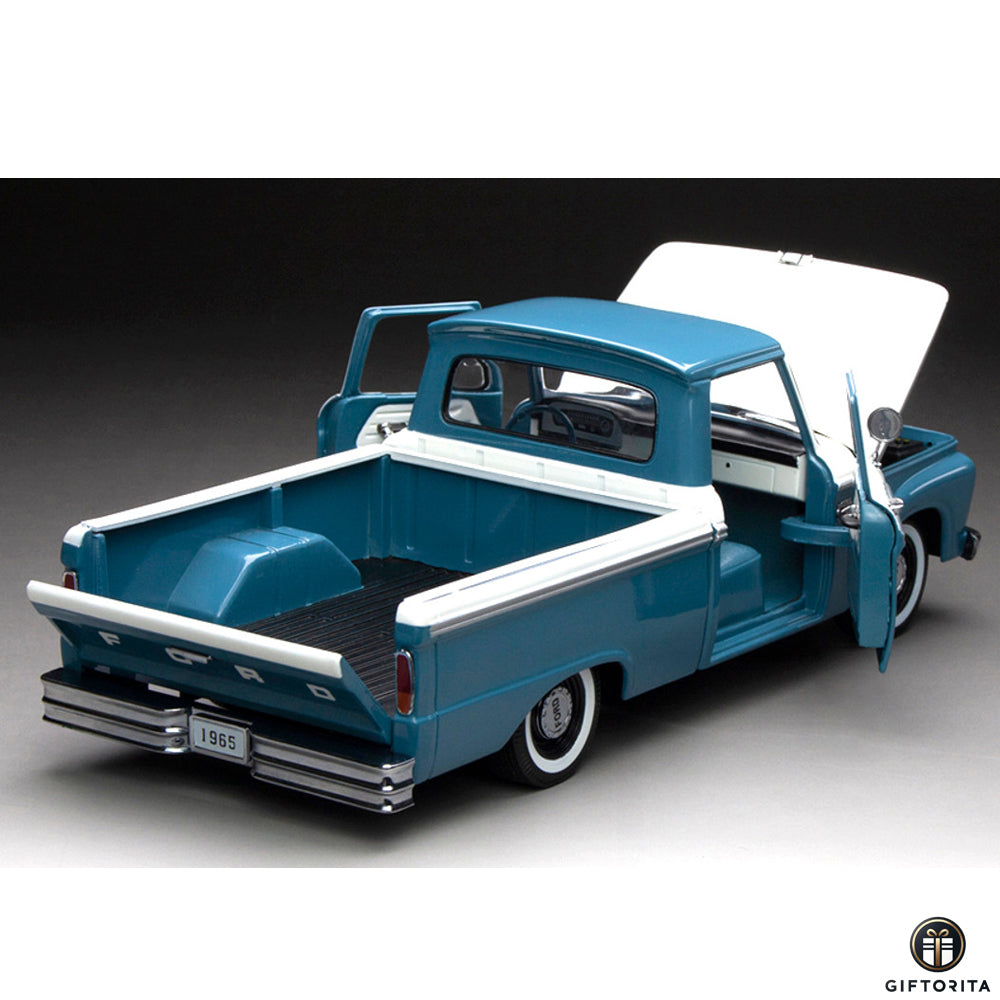 Die Cast 1:18 - Sunstar - 1965 Ford F-100 Custom Cab Pickup  (P01672)